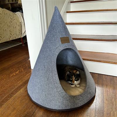 Kitty Teepee Bed